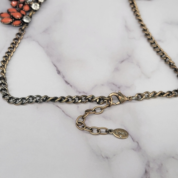 LOFT Coral Statement Necklace - Picture 8 of 9